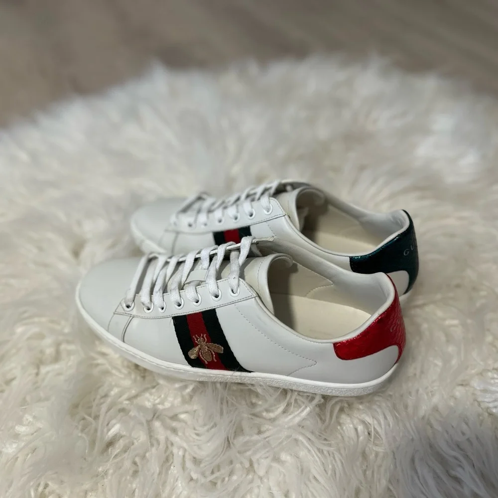 Authentic Gucci shoes size 8.5 - Picture 8 of 14
